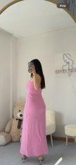 Pembe Straplez Yırtmaç Detaylı Elbise