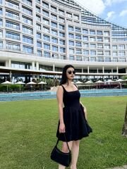 SİYAH KORSE DETAYLI BALON ELBİSE