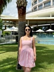 PEMBE KORSE DETAYLI BALON ELBİSE