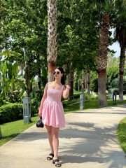 PEMBE KORSE DETAYLI BALON ELBİSE